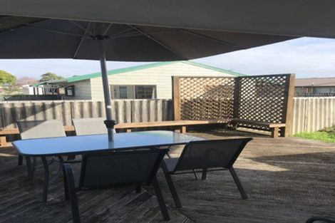 Photo of property in 10a Bunnythorpe Road, Papakura, 2110