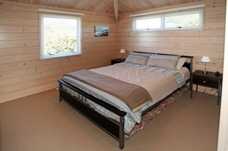 Photo of property in 12 Jacksons Claim, Pauanui, Hikuai, 3579