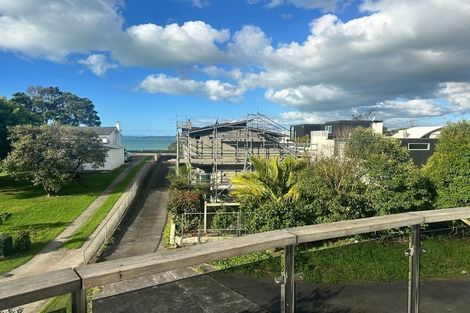 Photo of property in 44a Marine Parade, Mellons Bay, Auckland, 2014