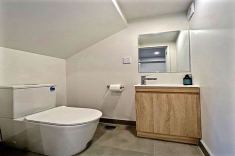 Photo of property in 57 Morihana Close, Glen Eden, 0602