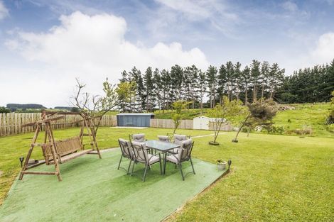 Photo of property in 73 Monteith Street, Halcombe, Feilding, 4779
