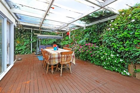 Photo of property in 2/2 Red Road, Red Hill, Papakura, 2110