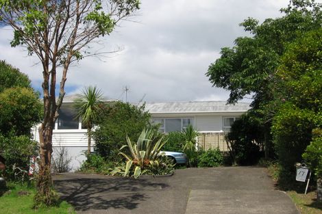 Photo of property in 17 Liddell Street, Hillcrest, Auckland, 0627