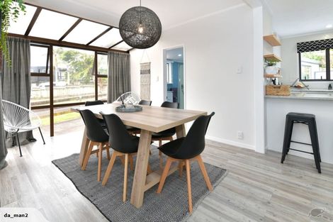 Photo of property in 1/14 Arkles Strand, Arkles Bay, Whangaparaoa, 0932