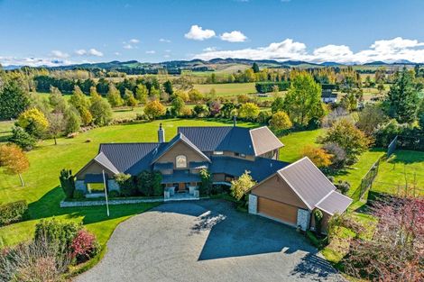 Photo of property in 161 Hororata Road, Hororata, Darfield, 7572