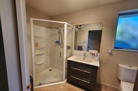 Photo of property in 135 Memorial Avenue, Burnside, Christchurch, 8053