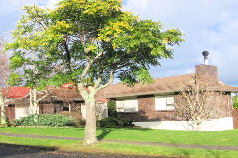 Photo of property in 17 Caithness Place, Farm Cove, Auckland, 2012