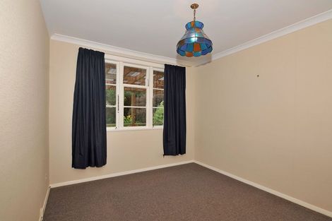 Photo of property in 1 Prebble Grove, Naenae, Lower Hutt, 5011