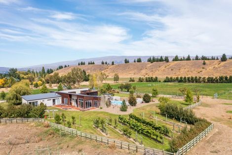 Photo of property in 80 Waikerikeri Vly Road, Springvale, Alexandra, 9391