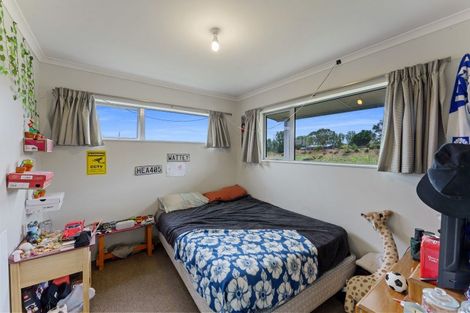 Photo of property in 78 Takapu Road, Manakau, Levin, 5573
