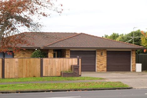 Photo of property in 246 Botany Road, Golflands, Auckland, 2013