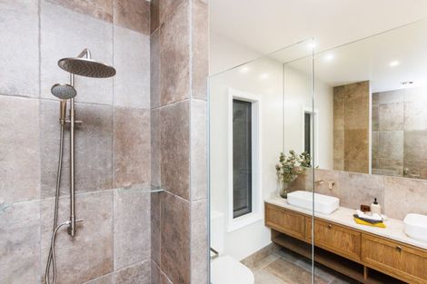 Photo of property in 1 Te Ara Lane, Hokowhitu, Palmerston North, 4410