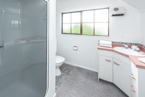 Photo of property in 5 Hampton Place, Springvale, Whanganui, 4501