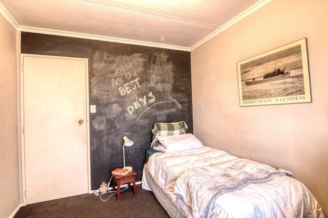 Photo of property in 3 Coromandel Court, Roslyn, Palmerston North, 4414