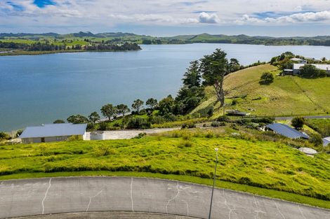 Photo of property in 6 Emay Crescent, Pahi, Paparoa, 0571