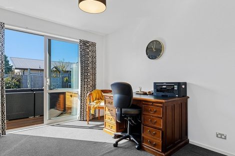 Photo of property in 10 Amy Place, Rangiora, 7400