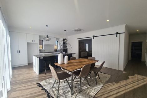 Photo of property in 17 Mida Close, Papamoa Beach, Papamoa, 3118