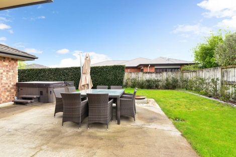 Photo of property in 13 Cranmer Close, Rototuna North, Hamilton, 3210