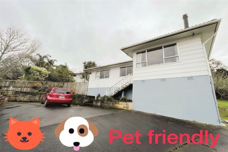 Photo of property in 90 Oreil Avenue, West Harbour, Auckland, 0618