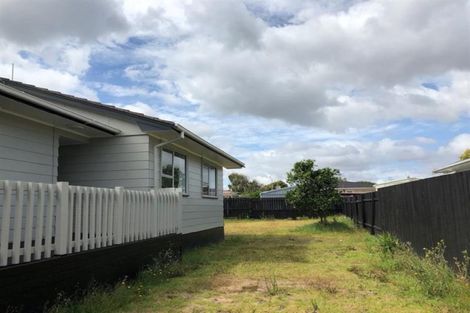 Photo of property in 26 Arbor Close, Manurewa, Auckland, 2102