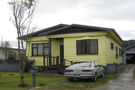 Photo of property in 14 Ballance Street, Runanga, 7803