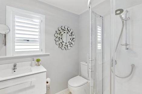 Photo of property in 931 State Highway 1, Te Horo, Otaki, 5581