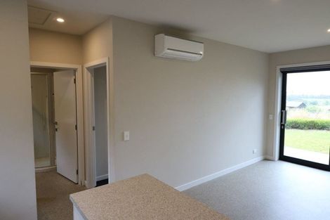 Photo of property in 1a-b Lookout Drive, Mount Creighton, Queenstown, 9371