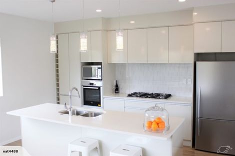 Photo of property in 35 Kaipuke Crescent, Gulf Harbour, Whangaparaoa, 0930