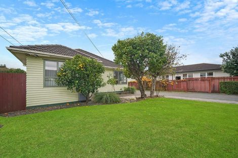 Photo of property in 1/7 Sunburst Street, Papakura, 2110
