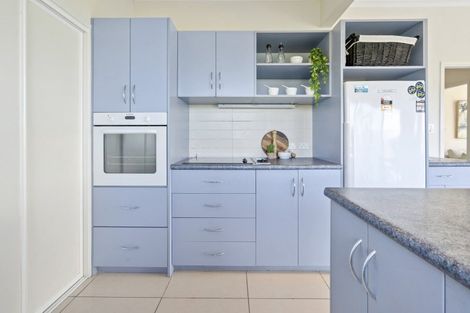 Photo of property in 97 View Road, Houghton Bay, Wellington, 6023