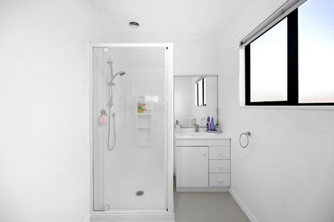 Photo of property in 21 Nielsen Gardens, Rototuna, Hamilton, 3210