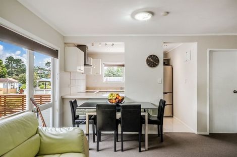 Photo of property in 1/26 Wilkinson Way, Browns Bay, Auckland, 0630