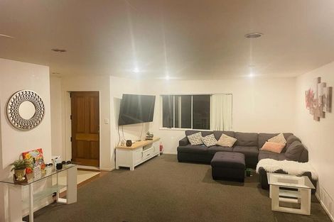 Photo of property in 31 Tiri Tiri Road, Birkdale, Auckland, 0626