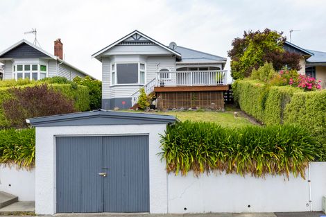 Photo of property in 10 Clifton Terrace, West End, Timaru, 7910