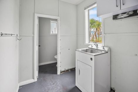 Photo of property in 24 Station Road, Paeroa, 3600