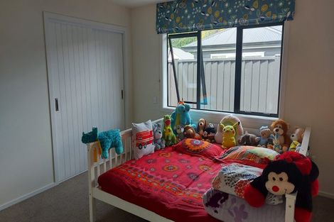 Photo of property in 14 Salisbury Crescent, Wallaceville, Upper Hutt, 5018