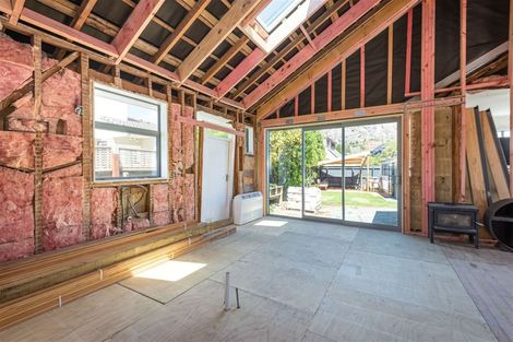 Photo of property in 35 Celia Street, Redcliffs, Christchurch, 8081