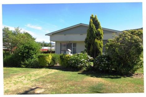 Photo of property in 2 Shearman Street, Reefton, 7830