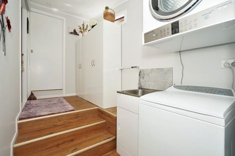 Photo of property in 10 Robertson Road, Whatawhata, Hamilton, 3289