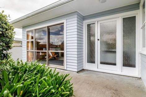 Photo of property in 6 Purnell Court, Awapuni, Palmerston North, 4412