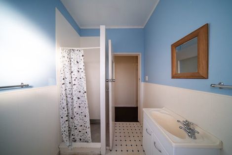 Photo of property in 8 Verel Street, Fairfield, Hamilton, 3214