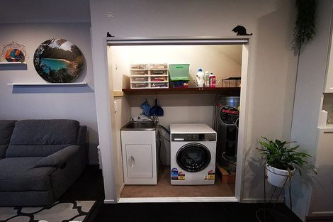 Photo of property in 35 Tonuitanga Street, Weymouth, Auckland, 2103