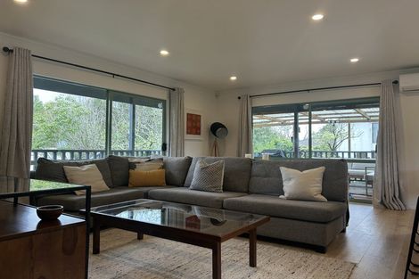 Photo of property in 79 Woodglen Road, Glen Eden, Auckland, 0602