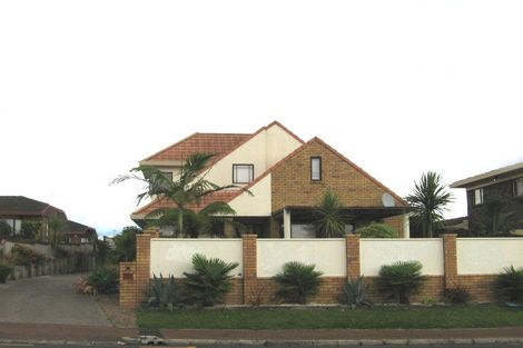 Photo of property in 109a Donovan Street, Blockhouse Bay, Auckland, 0600