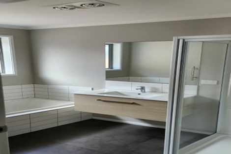 Photo of property in 40 Martingale Drive, Whitby, Porirua, 5024