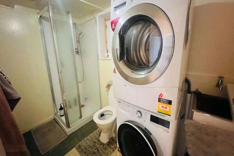 Photo of property in 1/172 Forrest Hill Road, Forrest Hill, Auckland, 0620