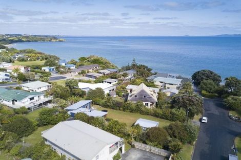 Photo of property in 8 Braemar Avenue, Coopers Beach, 0420