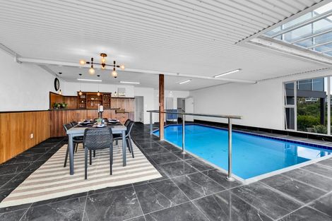 Photo of property in 14 Shearer Drive, Oakura, 4314