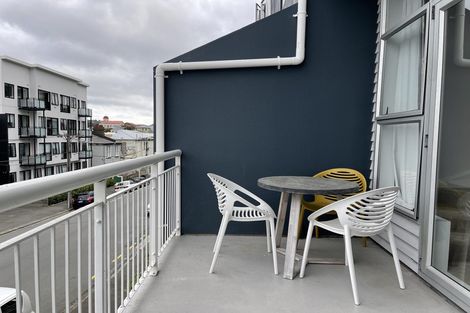 Photo of property in Mondrian Townhouses, 4/24 Hanson Street, Mount Cook, Wellington, 6021