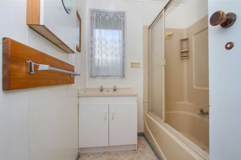 Photo of property in 25 Reynolds Road, Pukekohe, 2120